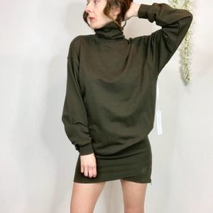 NWT YOUNG, FABULOUS & BROKE turtleneck sweatshirt dress asymmetrical zipper
